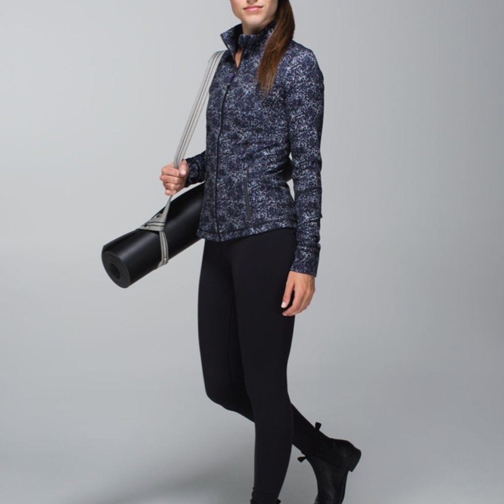 • Lululemon • Women’s Forme Jacket (Cuffins) Rocky Road Sand Dune Toothpaste 4
